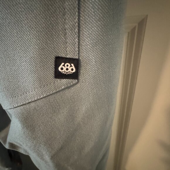 686 Black Magic Insulated Ski and Snowboard Bib Pant - Women's Small - Picture 4 of 8